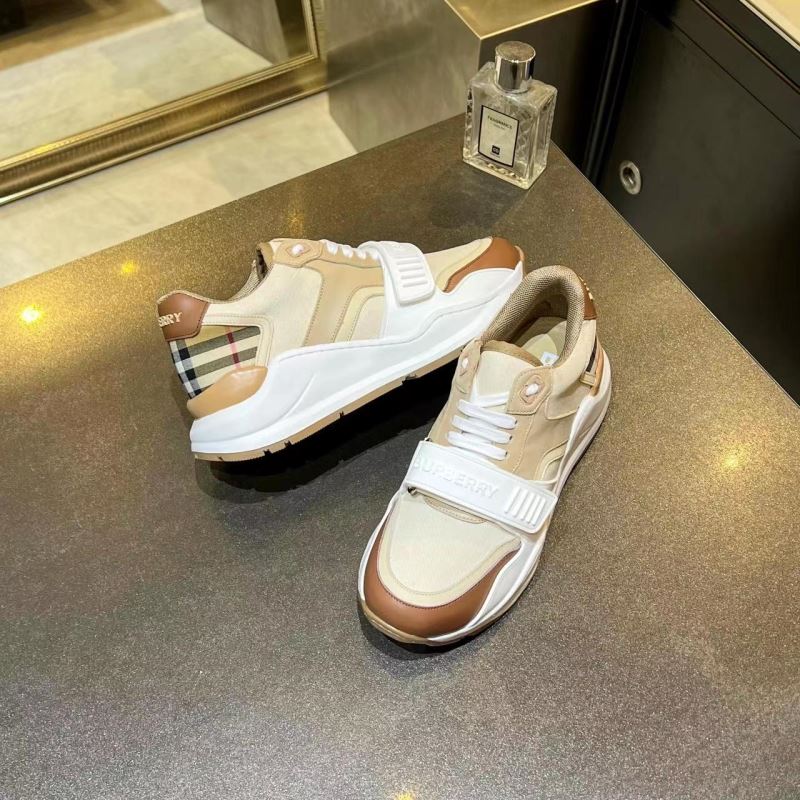 Burberry Low Shoes